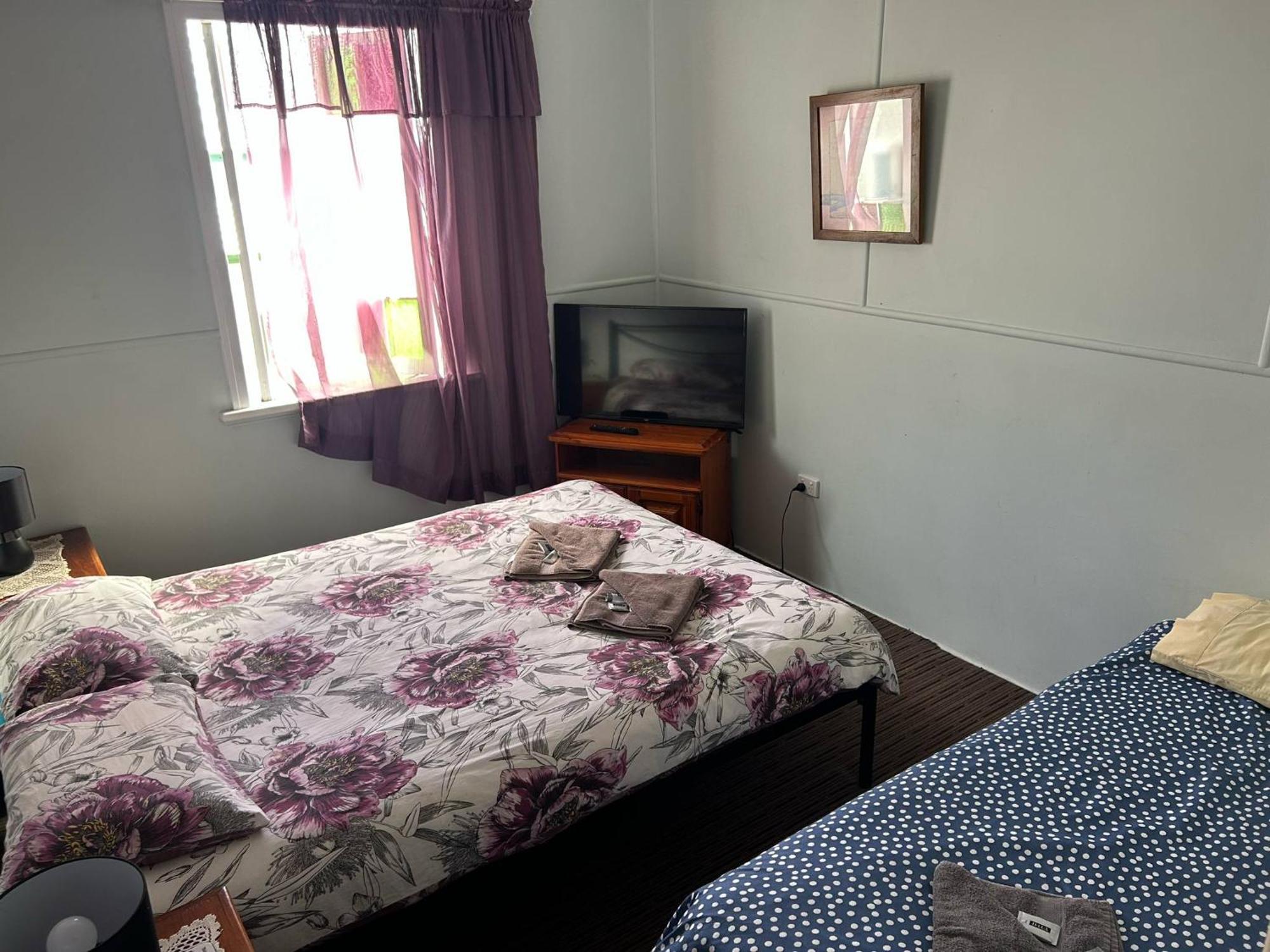 Gundy Pub & Caravan Park Gundiah エクステリア 写真