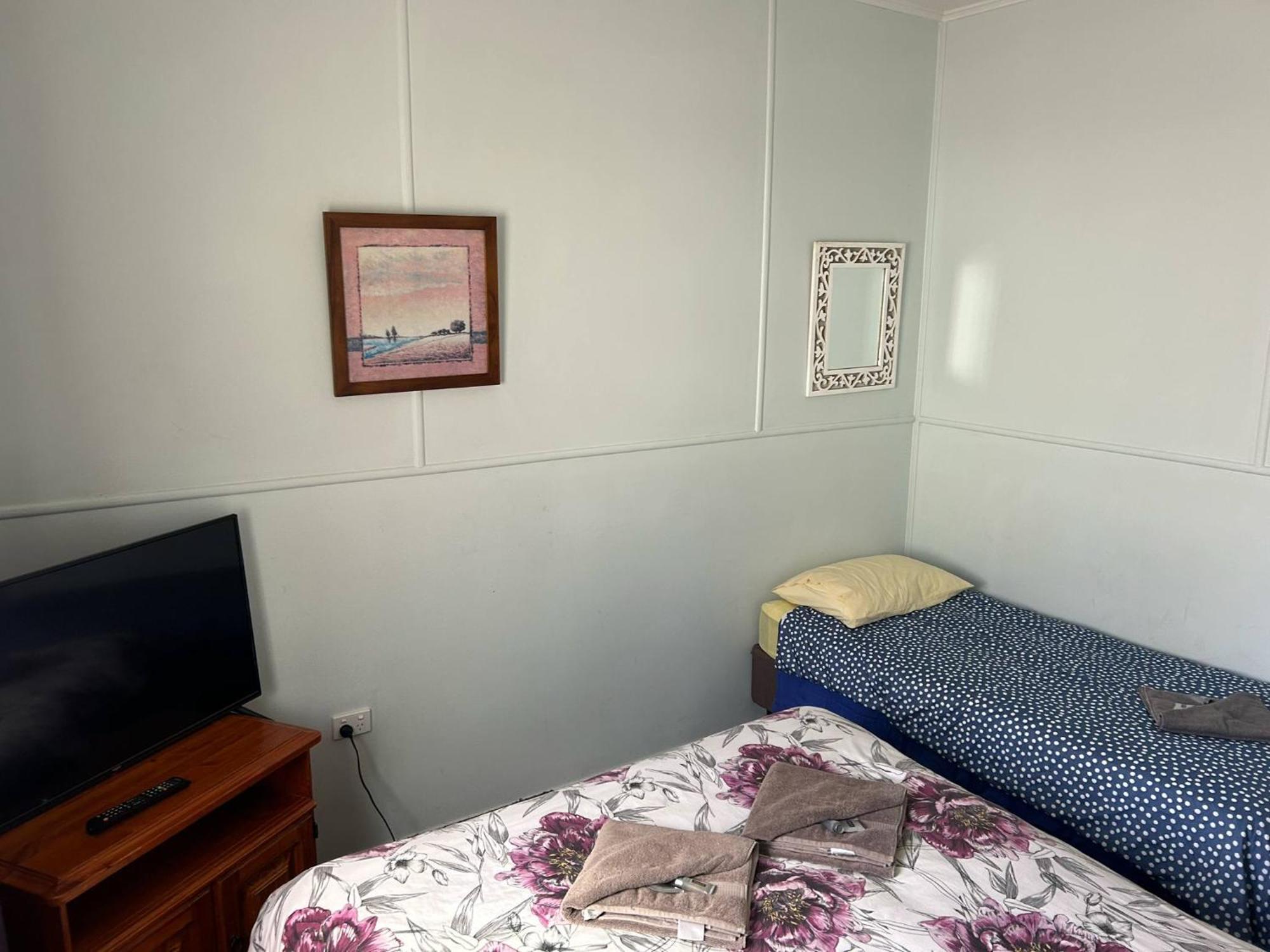 Gundy Pub & Caravan Park Gundiah エクステリア 写真